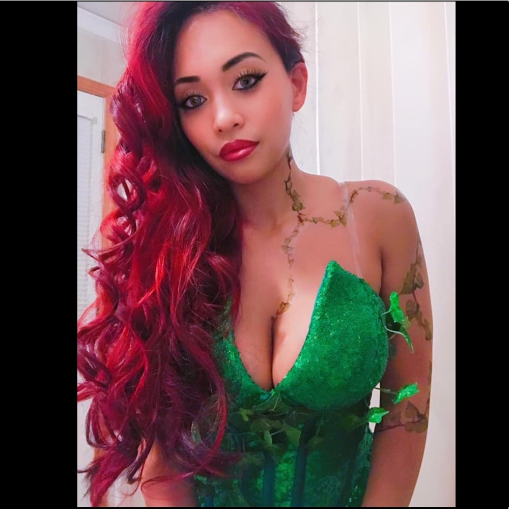 Poison Ivy Costume